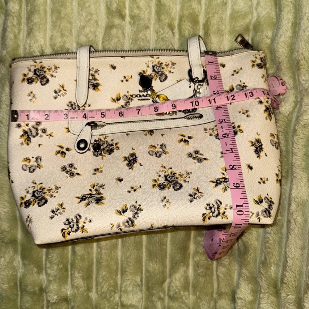 Coach Taylor Tote Yellow & Gray Floral Cream bag 💛🩶 - Picture 16 of 16